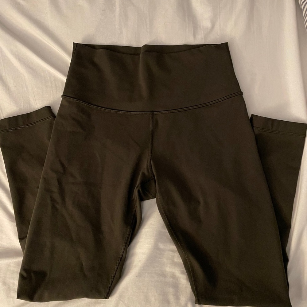 Lululemon Wunder Under Leggings 25” - Picture 2 of 4